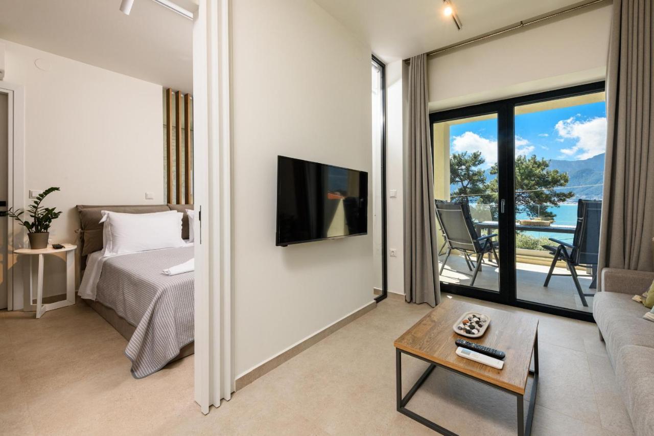 Archetypo Luxury Living Apartment Chrysi Ammoudia Bagian luar foto