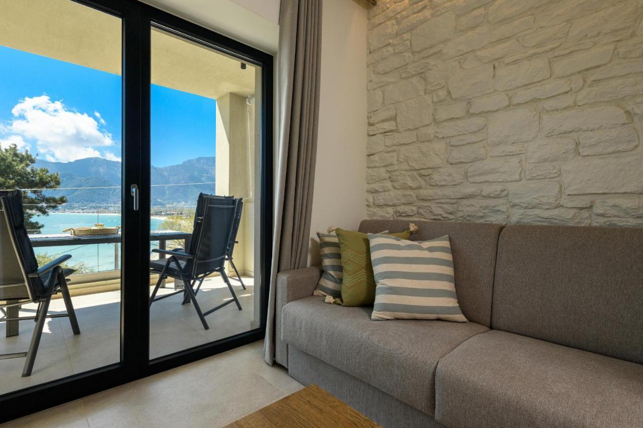 Archetypo Luxury Living Apartment Chrysi Ammoudia Bagian luar foto