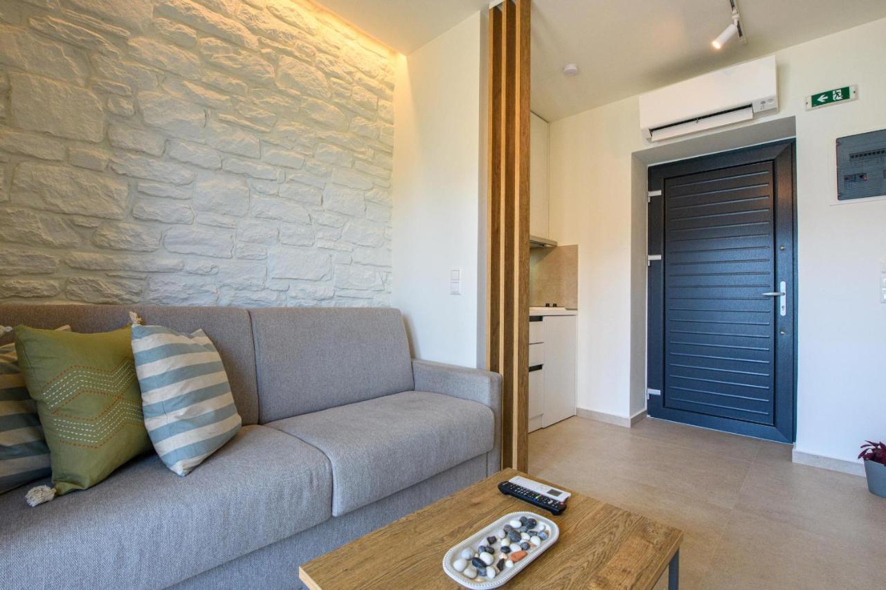 Archetypo Luxury Living Apartment Chrysi Ammoudia Bagian luar foto