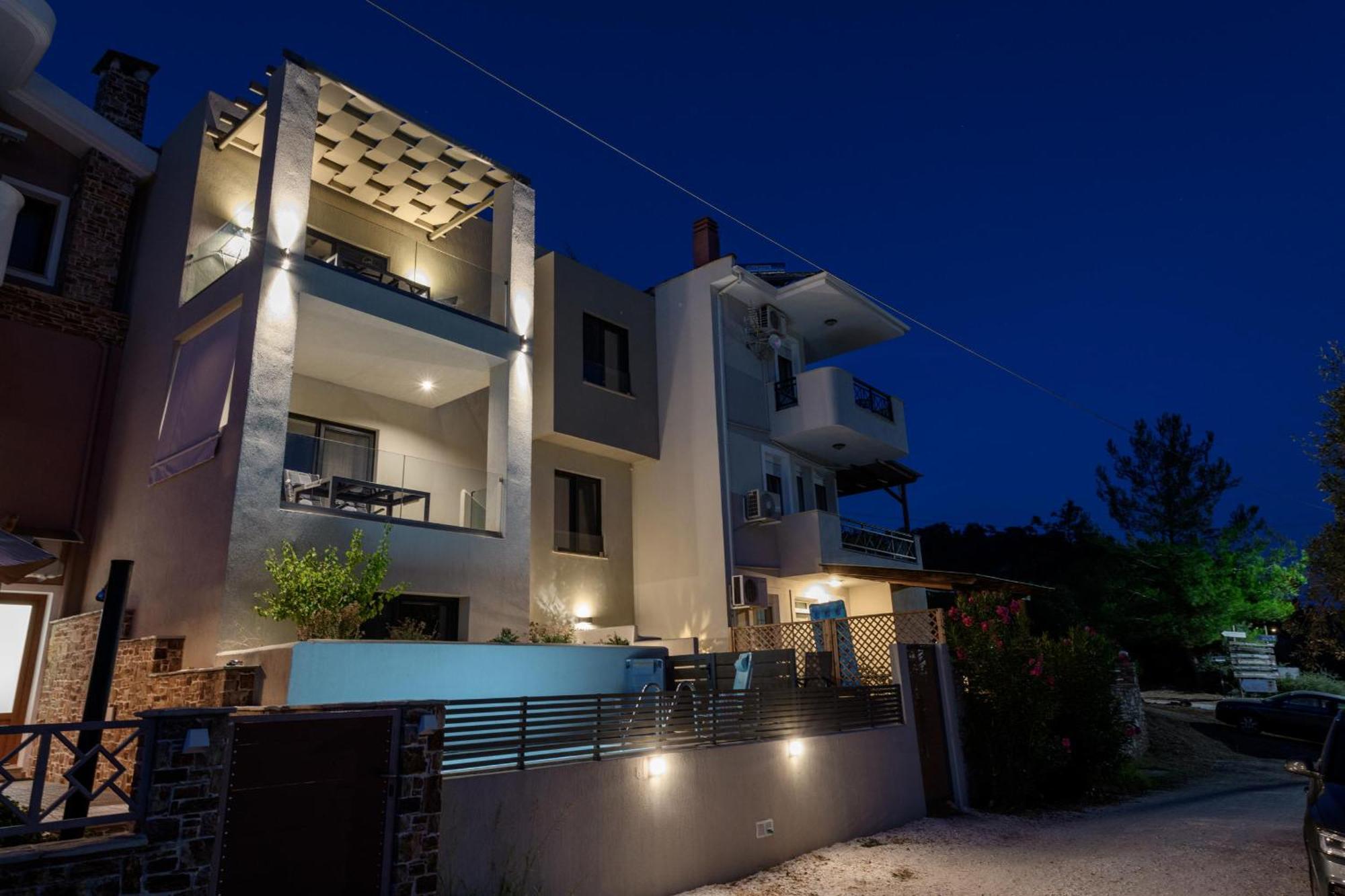 Archetypo Luxury Living Apartment Chrysi Ammoudia Bagian luar foto